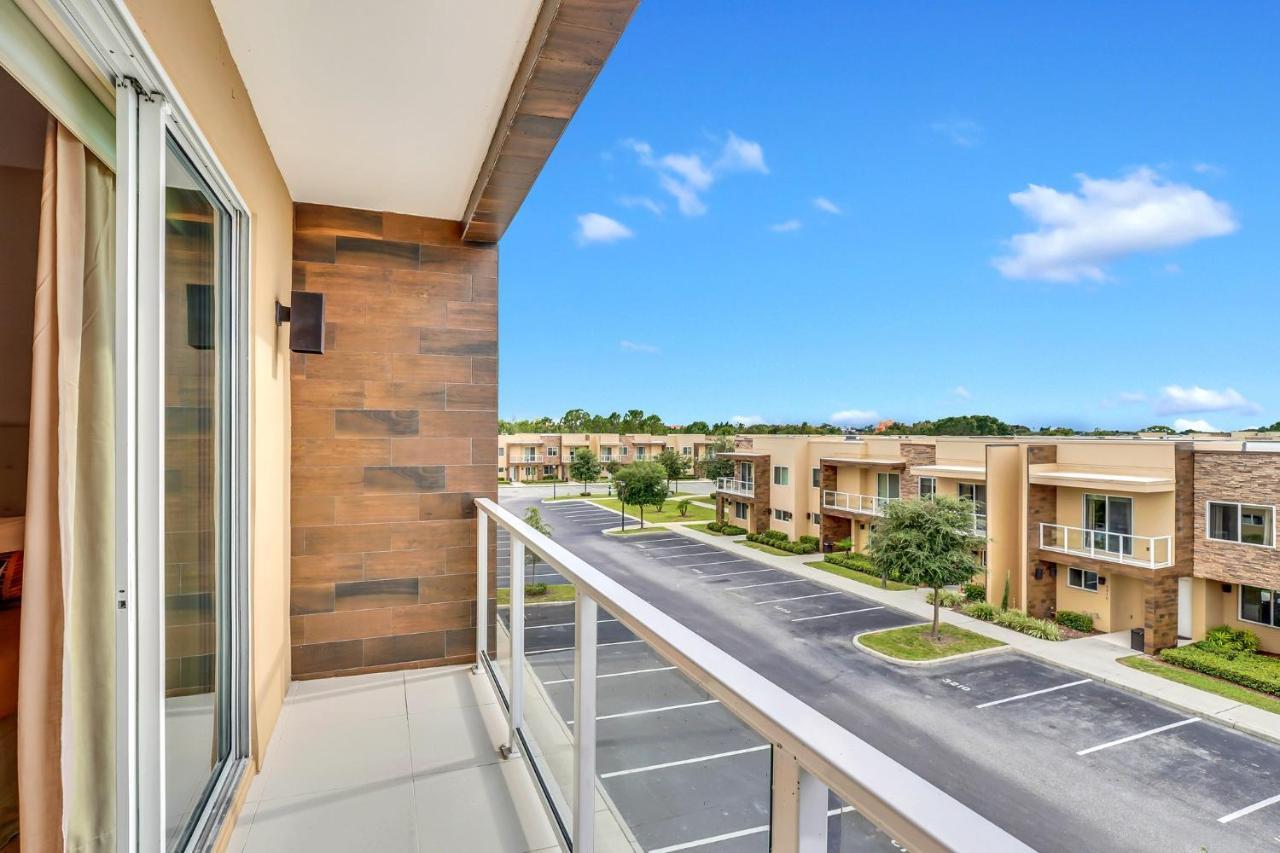 Luxury Villa Less Than A Mile From Disneyworld -Bonus Elevator- 올랜도 외부 사진
