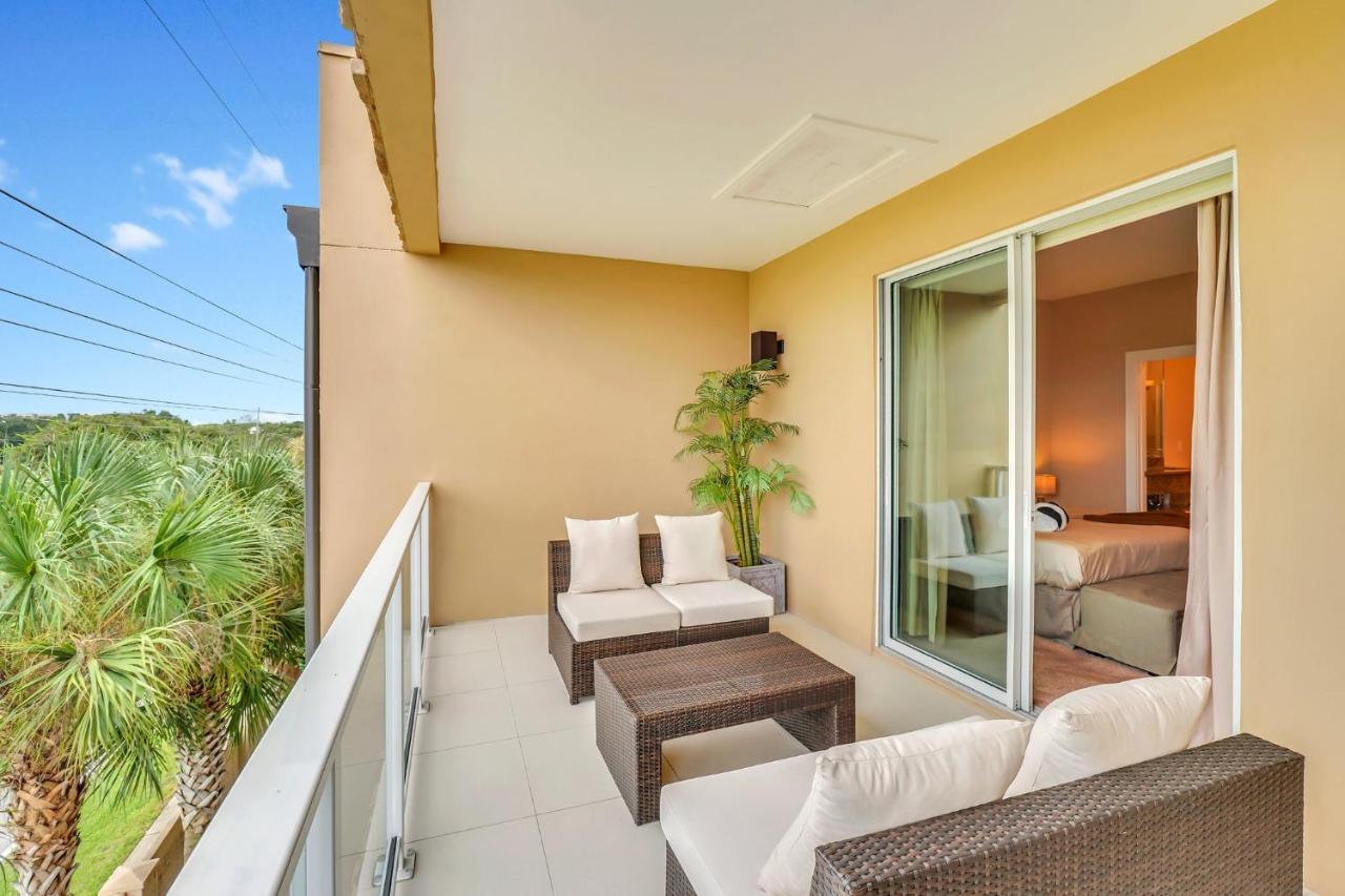 Luxury Villa Less Than A Mile From Disneyworld -Bonus Elevator- 올랜도 외부 사진