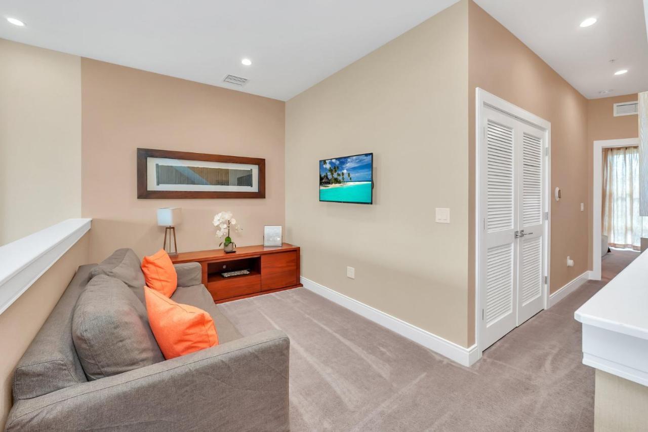 Luxury Villa Less Than A Mile From Disneyworld -Bonus Elevator- 올랜도 외부 사진
